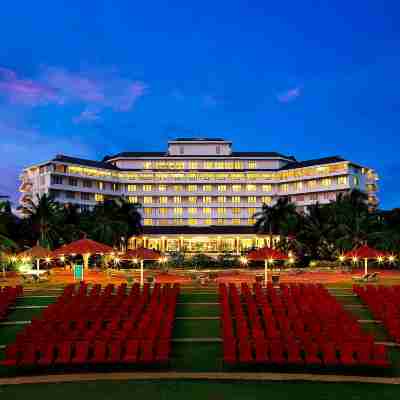 Le Méridien Kochi Hotel Exterior