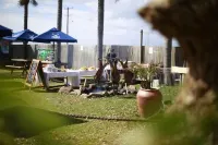 Tea Gardens Hotel