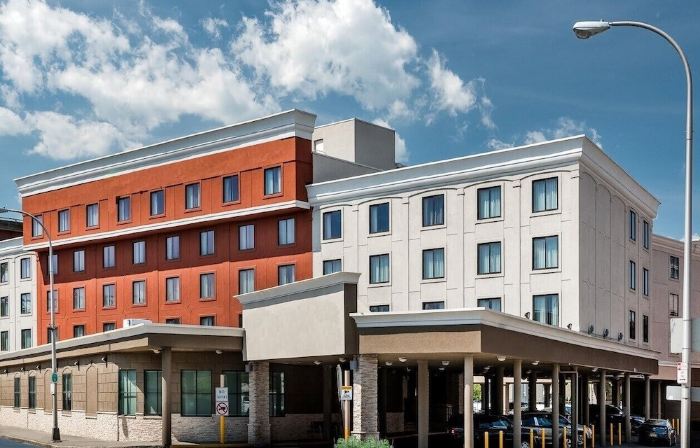 Country Inn & Suites by Radisson, Downtown Albany New York
