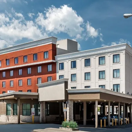 Country Inn & Suites by Radisson, Downtown Albany New York