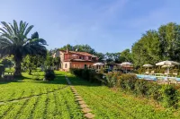 Agriturismo Bio Fattoria Casetta Hôtels à : Caldana