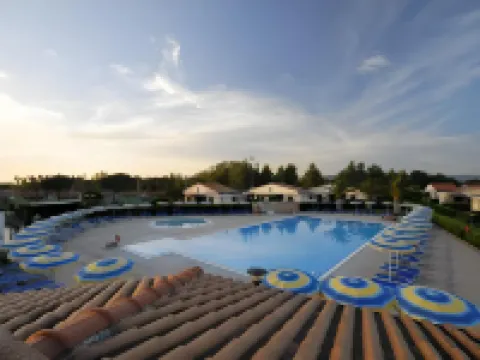 Villaggio Turistico la Cecinella