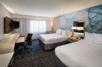 Courtyard San Antonio Airport/North Star Mall Hotels near lululemon
