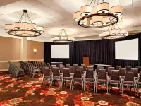 Sheraton Cavalier Calgary Hotel โรงแรมในคาลการี
