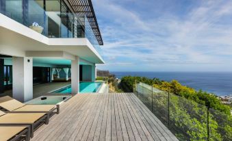 Luxurious Holiday Villa w Views  Pool   Jacuzzi  Halo Villa