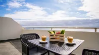 Hotel Orca Praia