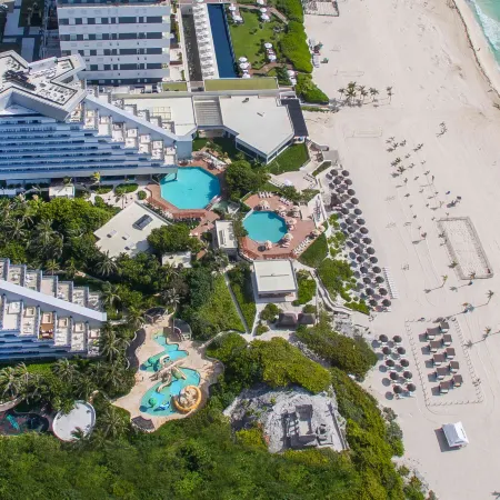 Park Royal Beach Cancun - All Inclusive