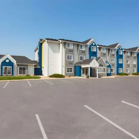 Microtel Inn & Suites by Wyndham Rapid City