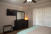 Windy Meadows - Cozy home in a peaceful and relaxing country setting.