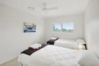 Beachside 880  beachfront luxury Apartment with Sunset views from the balcony.