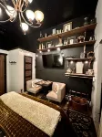 Romantic Copper ROOM at historic 123 S Washington