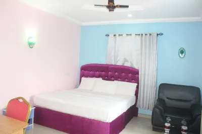 De Milton Hotel  호텔