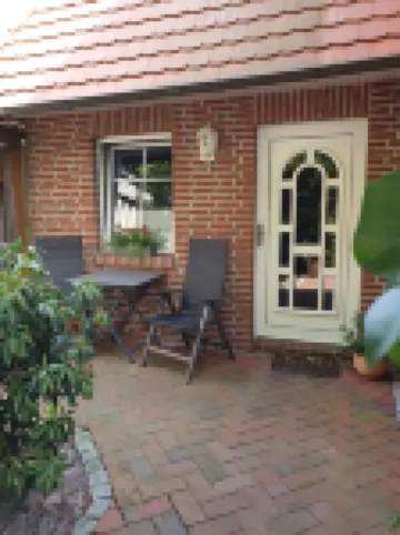 Cozy vacation apartment near a quiet park