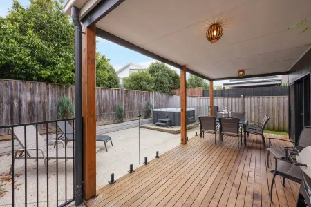 Phillip Island - Contemporary beach house with modern amenities + Outdoor Spa