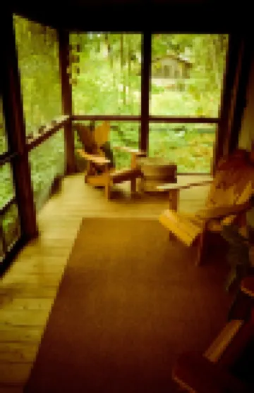Lakeside Grove Cottage -  Perfect Lakeside Village/Beach Location