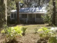 Juniper Cottage — In the Heart of Old Florida Hotels near Grand Lake Golf Course