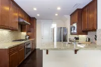 Cozy 3-bedroom townhome in charming Arcadia/Pasadena with AC, WiFi