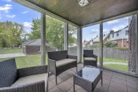 Charming 5Br Cleveland Heights Home, 7 Beds, 2.5 Baths, Family-Friendly