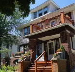 Three bedrooms upstairs UWM English as a Second Language Program 주변 호텔