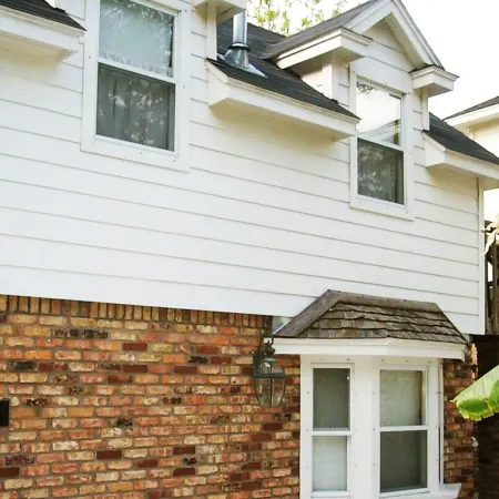 La Petit Maison, is a waterfront two-story cottage near Kemah,TX