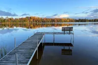 Peaceful and Cozy Modern Lakehouse Cabin on 4 acres