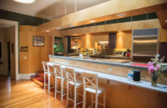 New York Style Loft Located In A Historic Building In Downtown Salem, Oregon.