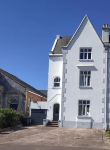 Huge 5 bed Grade II listed home in heart of town great easy parking for  4 cars Hoteles en Exmouth