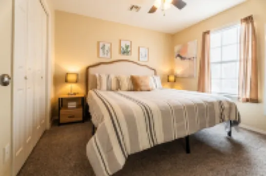Townhome with a peaceful, soothing vibe, featuring KING and QUEEN size beds