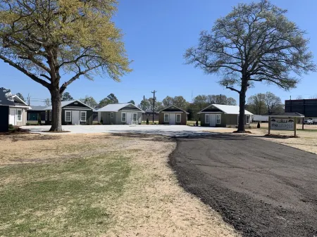 "Cottonwood" Cottage Reidsville Georgia