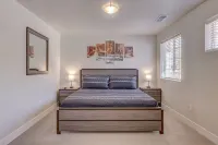Red Rock Oasis! Close to Adventure! Family Friendly! Amazing Pool!