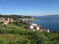 Bueu: STUDIO APARTMENT 300 METERS FROM THE BEACH Hotels in O Morrazo