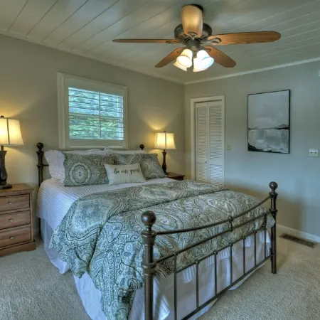 LAKE COTTAGE on deep water w/ MILLION $$ views! Newly Renovated HGTV style decor