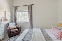 The Private Toho-Tel Suite