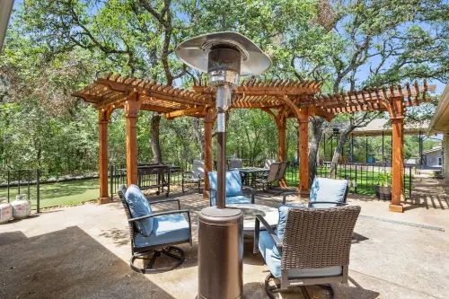 Peaceful Retreat near Lake Travis & Volente Hotels in Volente