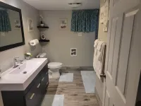 Luxury Country Cottage guest suite