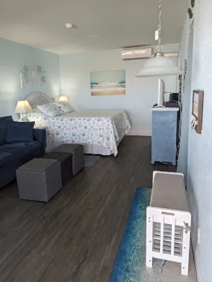 The Ocean Vibe!