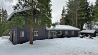 Remodeled Lakeside home in Exceptional location