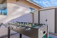 Modern 3BD Home in quiet neighborhood with large fenced backyard