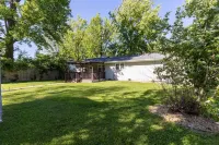 All Things Marion-Pet Friendly-Fenced Yard