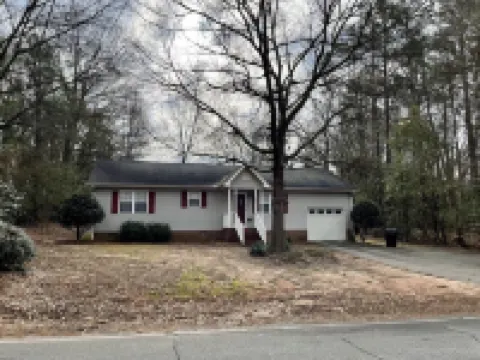 Cozy House Close To Everything Anderson Has To Offer