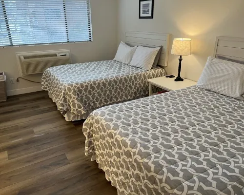 Marina Cay Condo near Flathead Lake Hotels in Bigfork