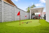 Spectacular Miami, 12 Miles from Downtown/ GameRoom/Heated P