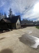 Vintage A frame home in Florence! 2 bedroom 3 beds, sleeps 6.