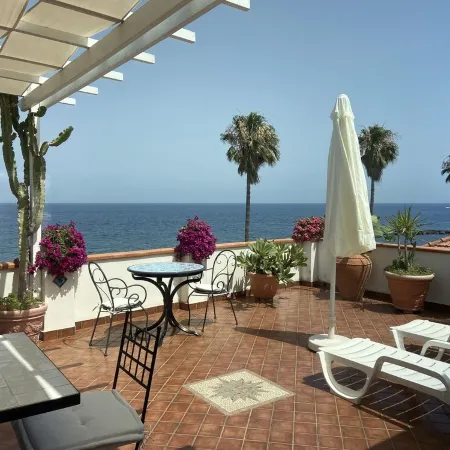 Terrazza al mare