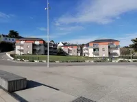 Beachfront apartment with balcony 50 m from the beach