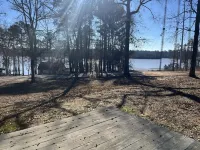 Quiet Secluded Lakeside Home on Fishing Creek of Clarks Hill Lake.