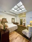 Palafox Loft 122, sleeps 2