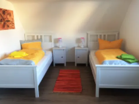 Vacation apartment with 3 separate bedrooms! Subway connection! Free WLAN