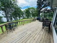 Peaceful Lakeside Cabin Minutes from a Swimming Beach and Boat Rental Marina