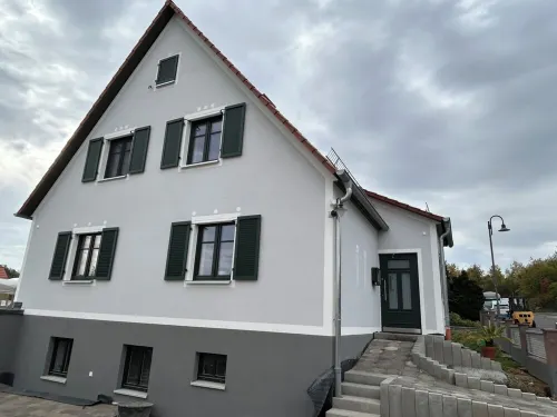 Bright 87 sqm with Rhön view & sun terrace, city bus & A7 connection
